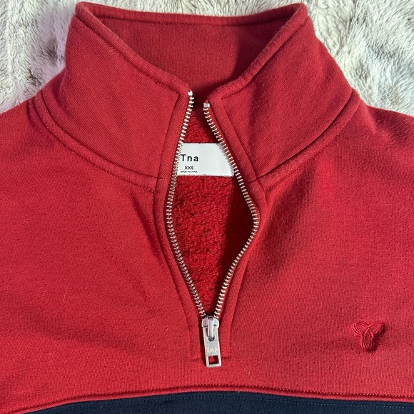 TNA Quarter Zip - Picture 2 of 3